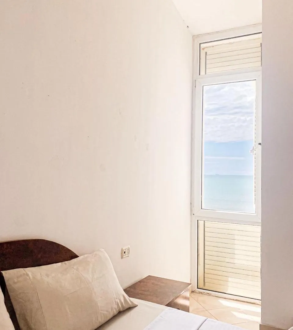 Lungomare Beachfront Apartments Durres