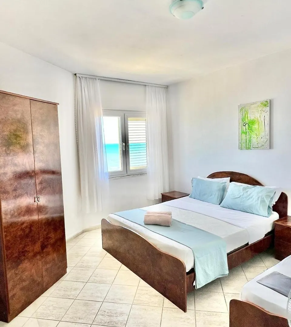 Lungomare Beachfront Apartments Durres