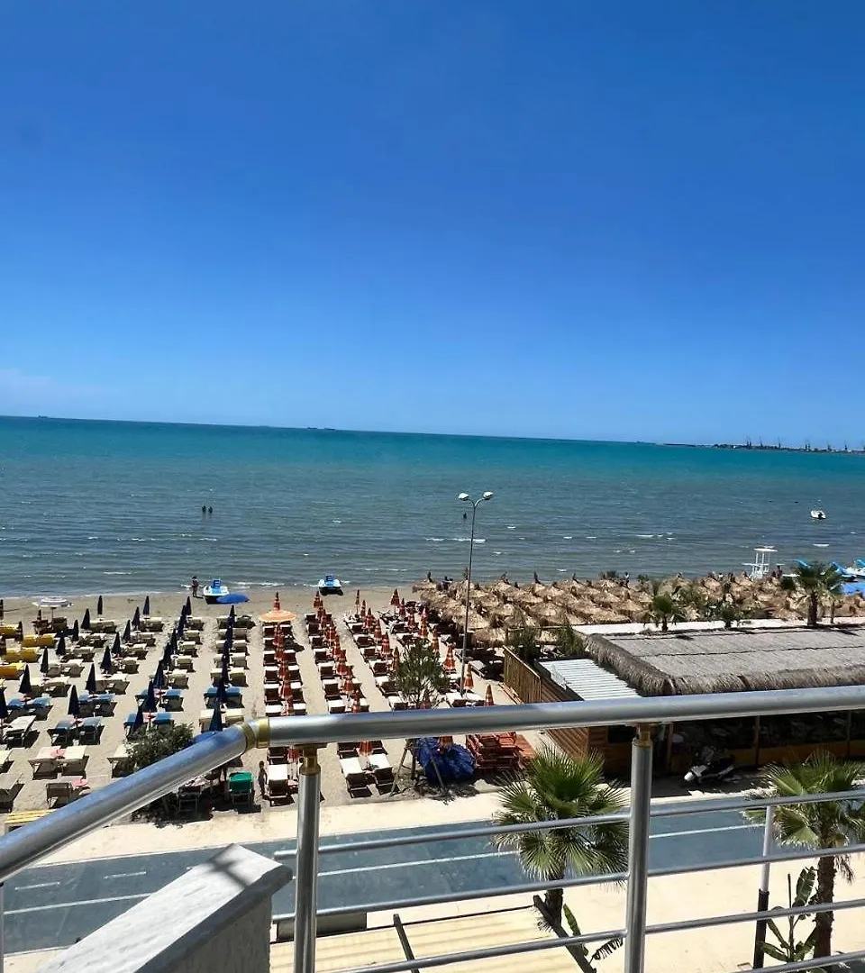 Lungomare Beachfront Apartments Durres 0*,
