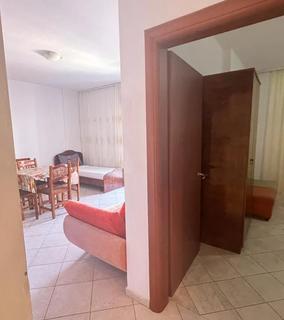 Lungomare Beachfront Apartments Durres