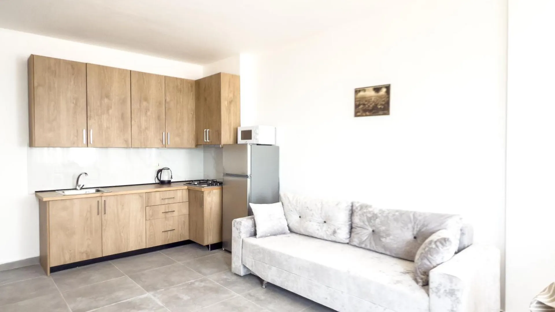 Lungomare Beachfront Apartments Durrës