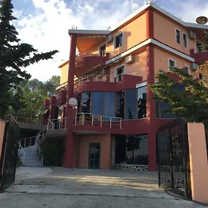  Отель Moris